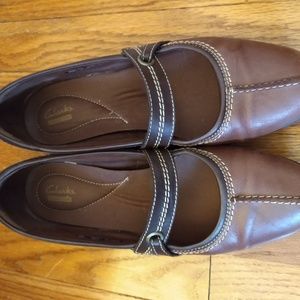Clarks Haydn Maize Loafers